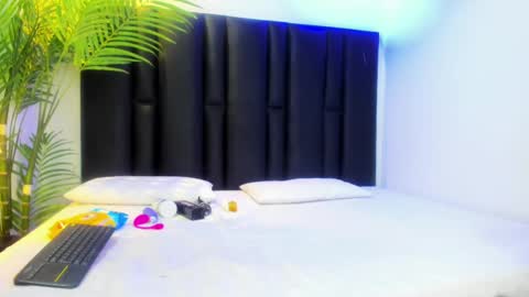 Snapshot of angi_lozano chatting on September 2025 11:19:02 PM angi_lozano online show from September 2025 11:19:02 PM