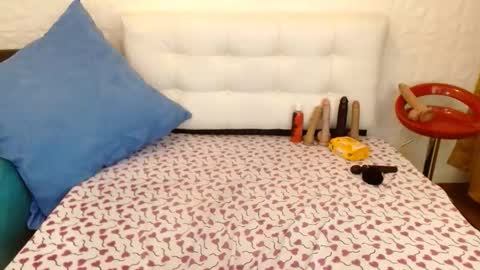 Angie online show from March 2026 04:24:01 PM