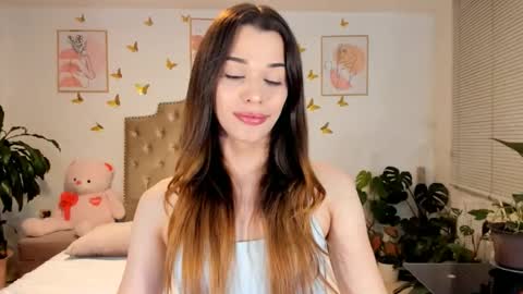 Anabella online show from September 2025 12:44:01 AM