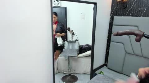 A N G I E.  online show from April 2026 08:03:01 PM