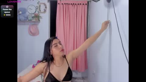 angieee nature online show from August 2026 02:48:02 AM