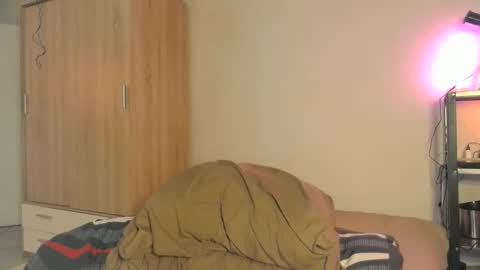 Snapshot of angrydeimos chatting on January 2025 03:15:02 AM Deimos online show from January 2025 03:15:02 AM