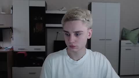 vodka online show from March 2025 04:38:02 AM