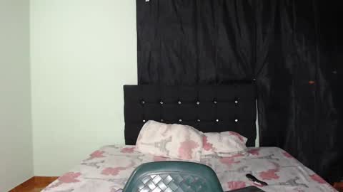 ani_steveson online show from September 2025 05:21:01 AM