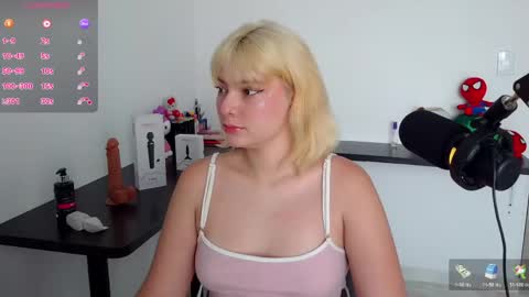 Ania online show from May 2026 01:27:01 PM