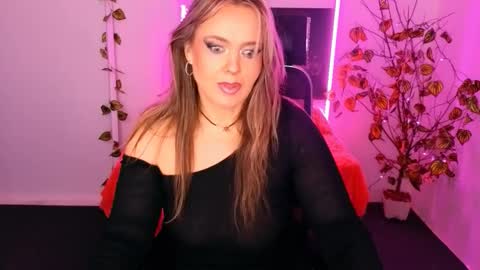 Snapshot of anielafox chatting on November 2025 07:16:01 AM Aniela online show from November 2025 07:16:01 AM