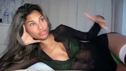 Snapshot of aniishaa chatting on May 2026 10:10:02 AM anisha online show from May 2026 10:10:02 AM
