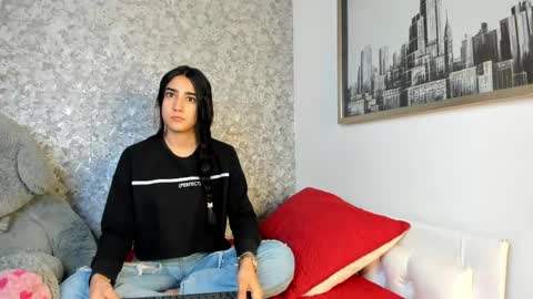 anika_h online show from April 2026 12:09:02 PM