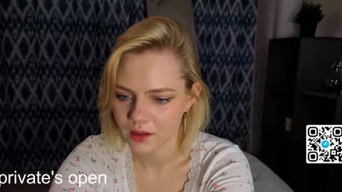 Snapshot of anika_heir chatting on November 2025 02:06:02 PM Alice online show from November 2025 02:06:02 PM