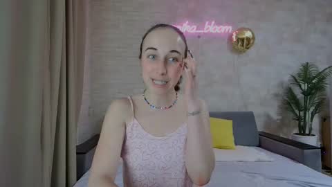 anikabloom online show from February 2025 11:10:02 PM