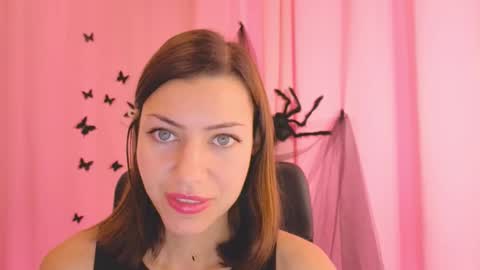 Anni online show from November 2025 06:35:01 AM