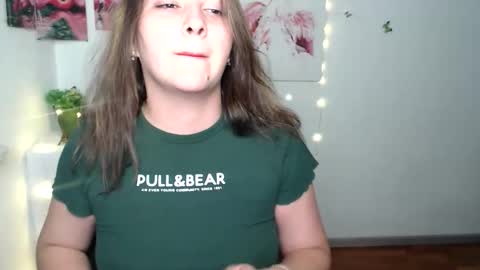 Snapshot of anitaa_a chatting on September 2025 05:30:01 AM anitaa_a online show from September 2025 05:30:01 AM