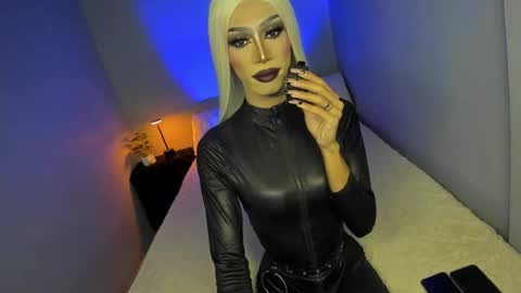 Miss Ann online show from September 2025 08:12:02 PM