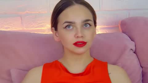 Snapshot of anitaventure chatting on November 2025 04:31:02 PM AnitaVenture online show from November 2025 04:31:02 PM