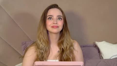 AnitaVenture online show from April 2026 04:22:01 PM