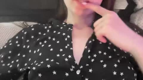 Anje online show from December 2024 10:19:01 PM