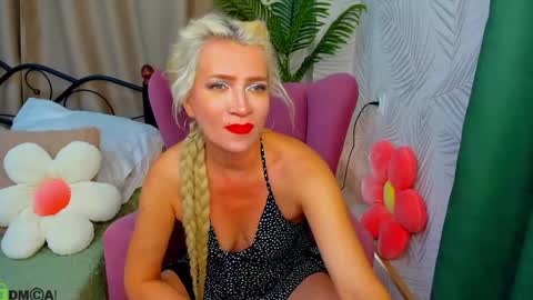 Luna Lady online show from June 2026 08:38:01 AM