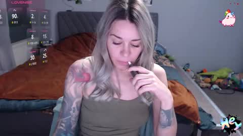 Anadirectgirl online show from October 2025 06:02:01 PM