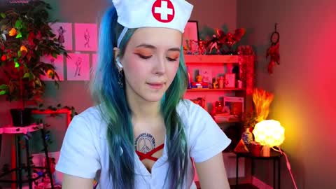 Violett online show from February 2025 04:36:02 PM