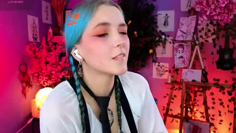 Violett online show from February 2025 04:05:02 PM