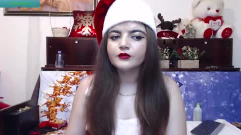 Snapshot of anna_lwice chatting on December 2024 05:44:01 PM Ana online show from December 2024 05:44:01 PM