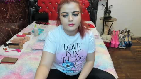 Snapshot of anna_lwice chatting on January 2025 04:04:01 PM Ana online show from January 2025 04:04:01 PM