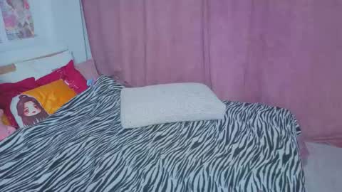 Snapshot of anna_nickol chatting on February 2026 06:01:02 PM Anna online show from February 2026 06:01:02 PM