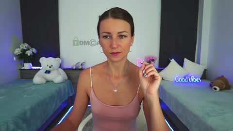 Anna Shine online show from January 2025 08:00:01 AM