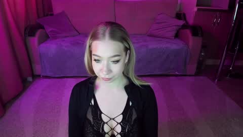 Annabelle online show from February 2025 09:19:01 AM