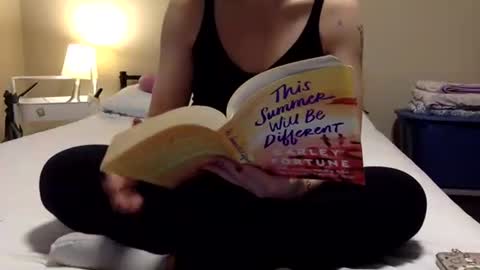 Snapshot of annabellemonroe69 chatting on December 2025 01:16:02 PM annabellemonroe69 online show from December 2025 01:16:02 PM