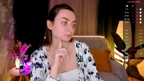 Anna online show from November 2025 02:17:02 AM