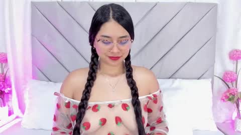 Anna online show from December 2024 02:00:01 PM