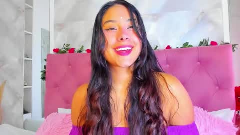 Anna online show from November 2025 04:29:01 PM