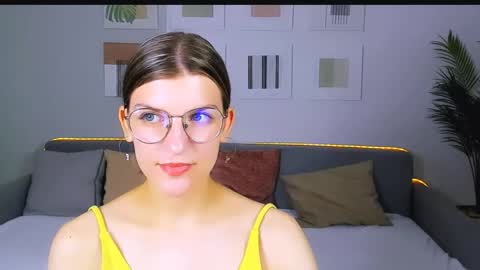 Im Anna online show from June 2026 08:27:02 AM