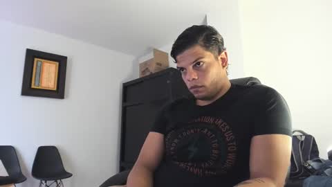 Snapshot of anndyhardy11 chatting on December 2024 02:15:01 PM Anndy Hardy online show from December 2024 02:15:01 PM