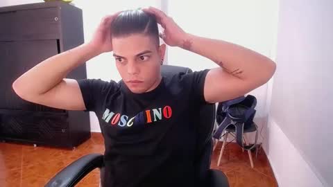 Snapshot of anndyhardy11 chatting on February 2025 03:24:02 PM Anndy Hardy online show from February 2025 03:24:02 PM