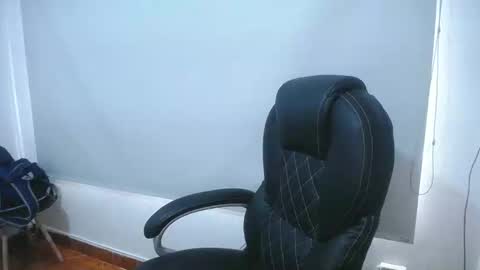 Snapshot of anndyhardy11 chatting on February 2025 04:04:02 PM Anndy Hardy online show from February 2025 04:04:02 PM