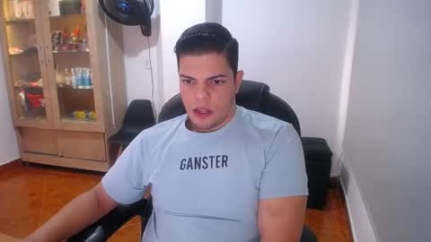 Snapshot of anndyhardy11 chatting on September 2025 07:47:01 PM Anndy Hardy online show from September 2025 07:47:01 PM