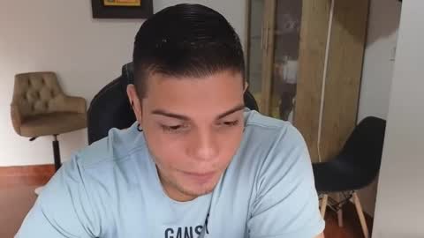 Snapshot of anndyhardy11 chatting on September 2025 09:30:01 PM Anndy Hardy online show from September 2025 09:30:01 PM