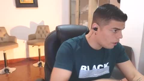 Snapshot of anndyhardy11 chatting on October 2025 10:06:02 PM Anndy Hardy online show from October 2025 10:06:02 PM