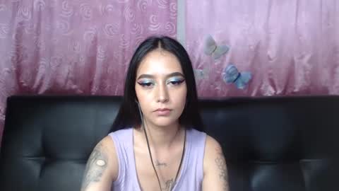Snapshot of anne_jm chatting on December 2024 04:47:01 AM Anne online show from December 2024 04:47:01 AM