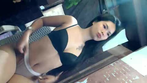 Snapshot of anne_stephy chatting on February 2026 12:15:01 PM anne stephy online show from February 2026 12:15:01 PM