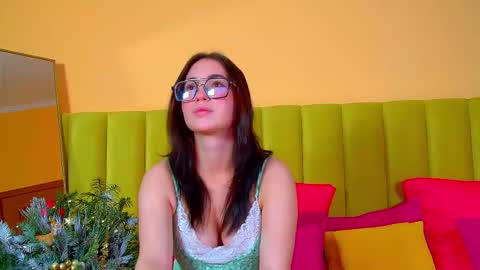 Anne online show from December 2025 07:16:02 AM