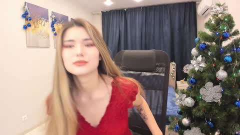 Snapshot of annetli chatting on December 2024 03:40:01 AM annetli online show from December 2024 03:40:01 AM