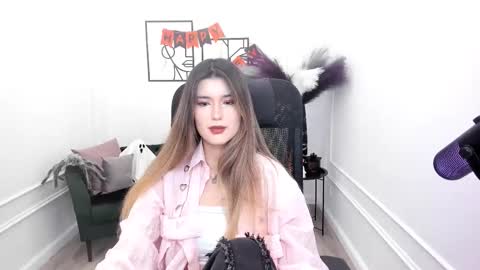 annetli online show from October 2025 03:40:01 AM