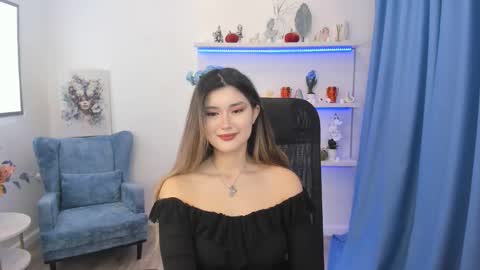 annetli online show from October 2025 03:31:01 AM