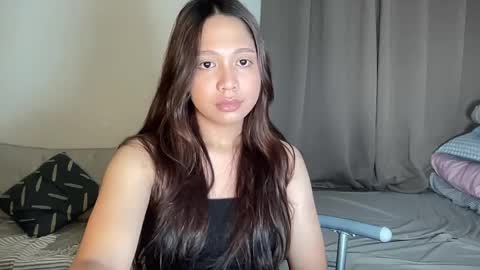 Snapshot of annette_03 chatting on September 2025 04:52:01 PM Annette 03 online show from September 2025 04:52:01 PM