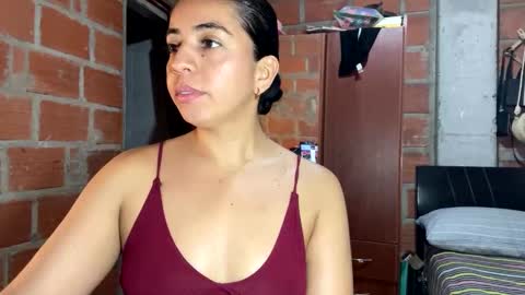 anngela online show from September 2025 09:39:02 PM