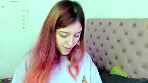 Snapshot of anngelic chatting on February 2026 06:53:02 PM ANGE 3 online show from February 2026 06:53:02 PM