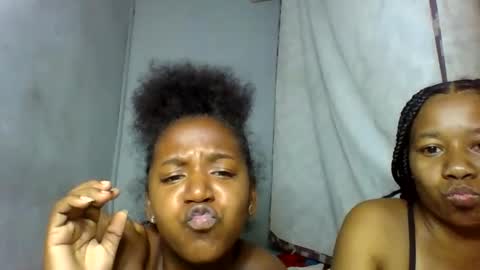 annick98 online show from February 2026 07:53:02 PM